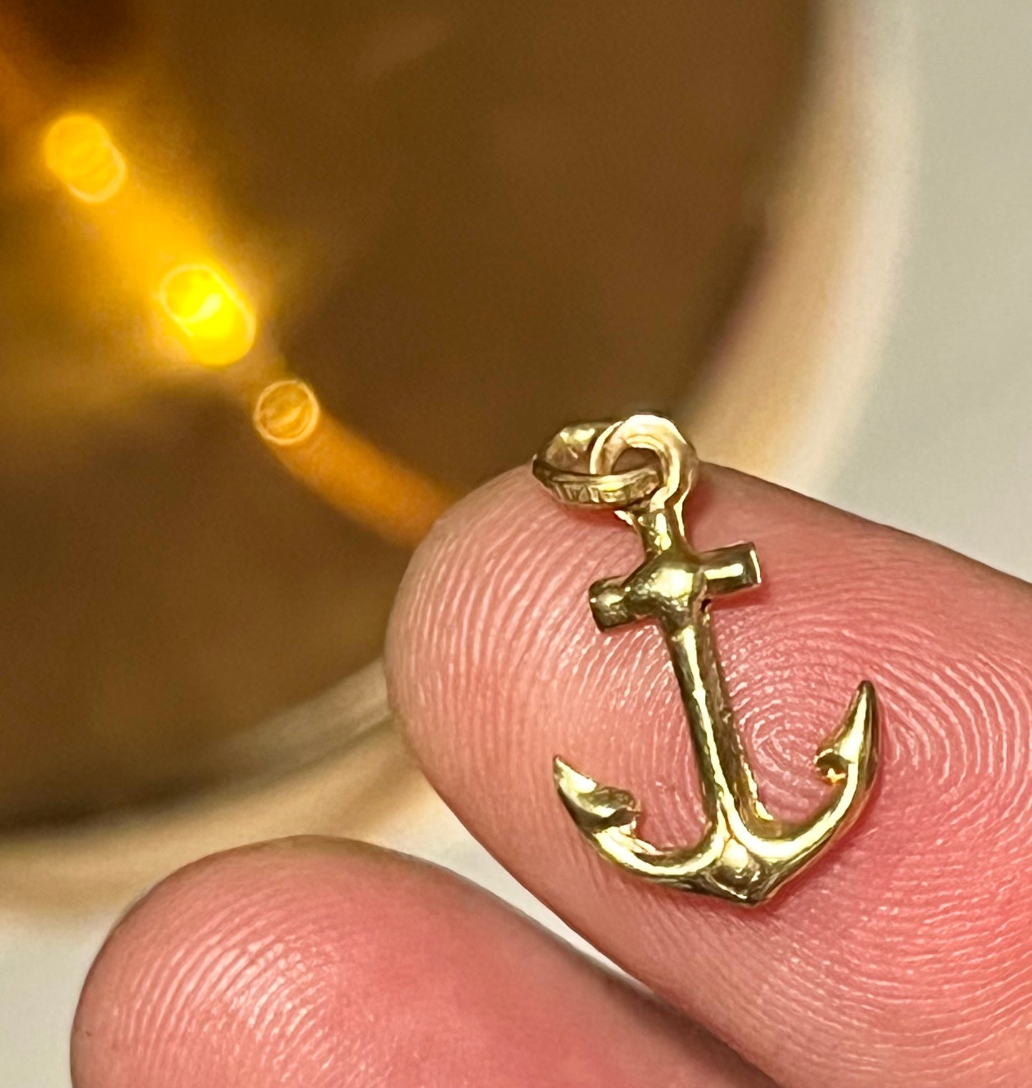 Tiny anchor charm