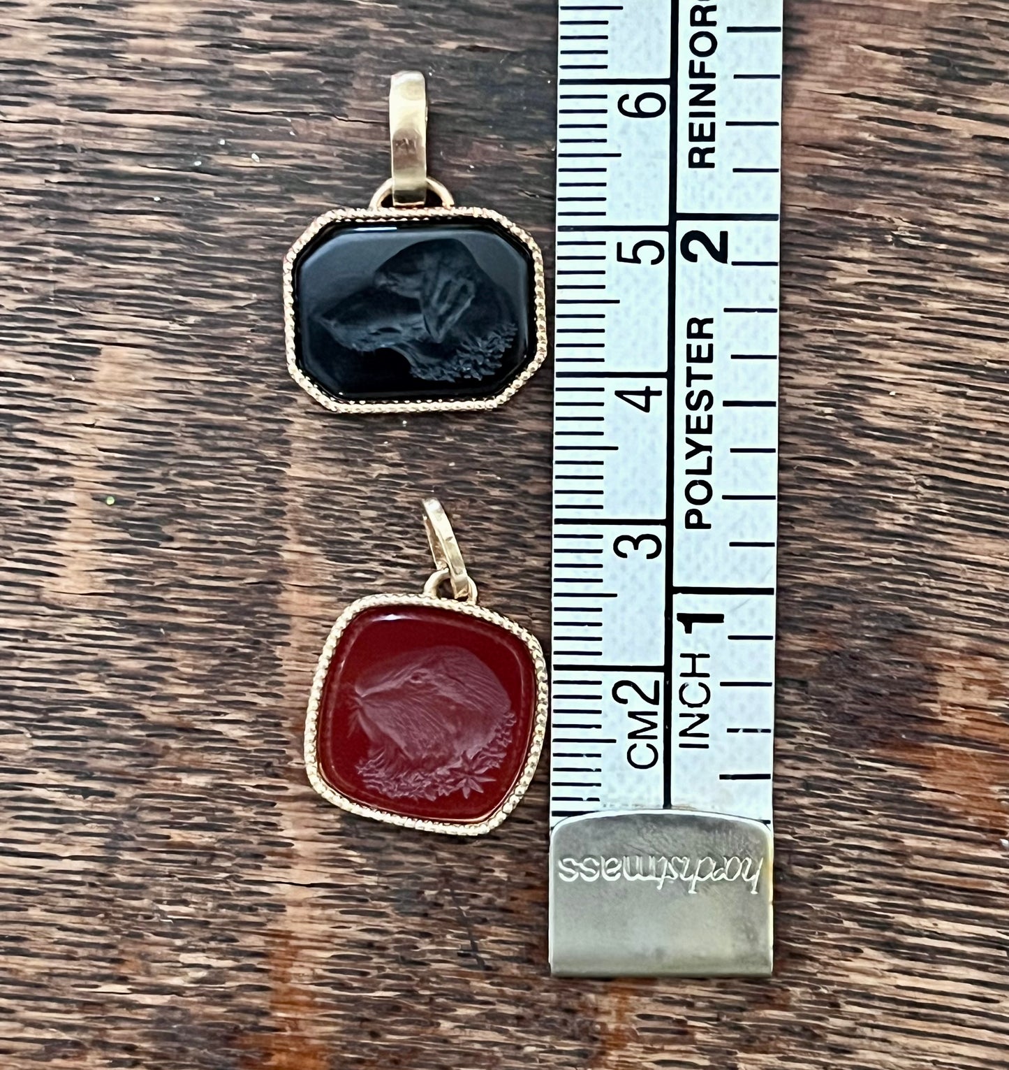 Guinea Pig intaglio pendant