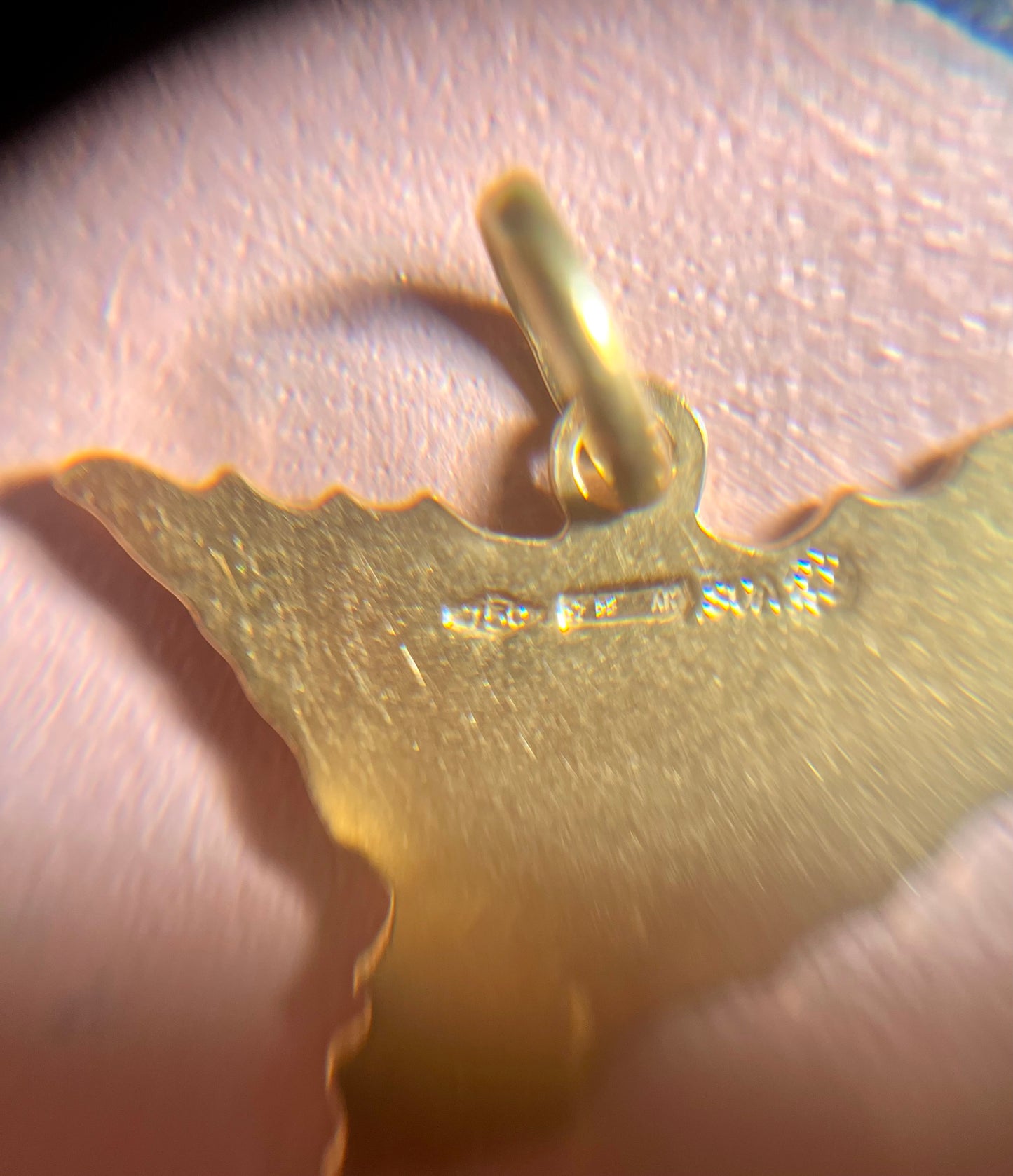 18k Sicily charm