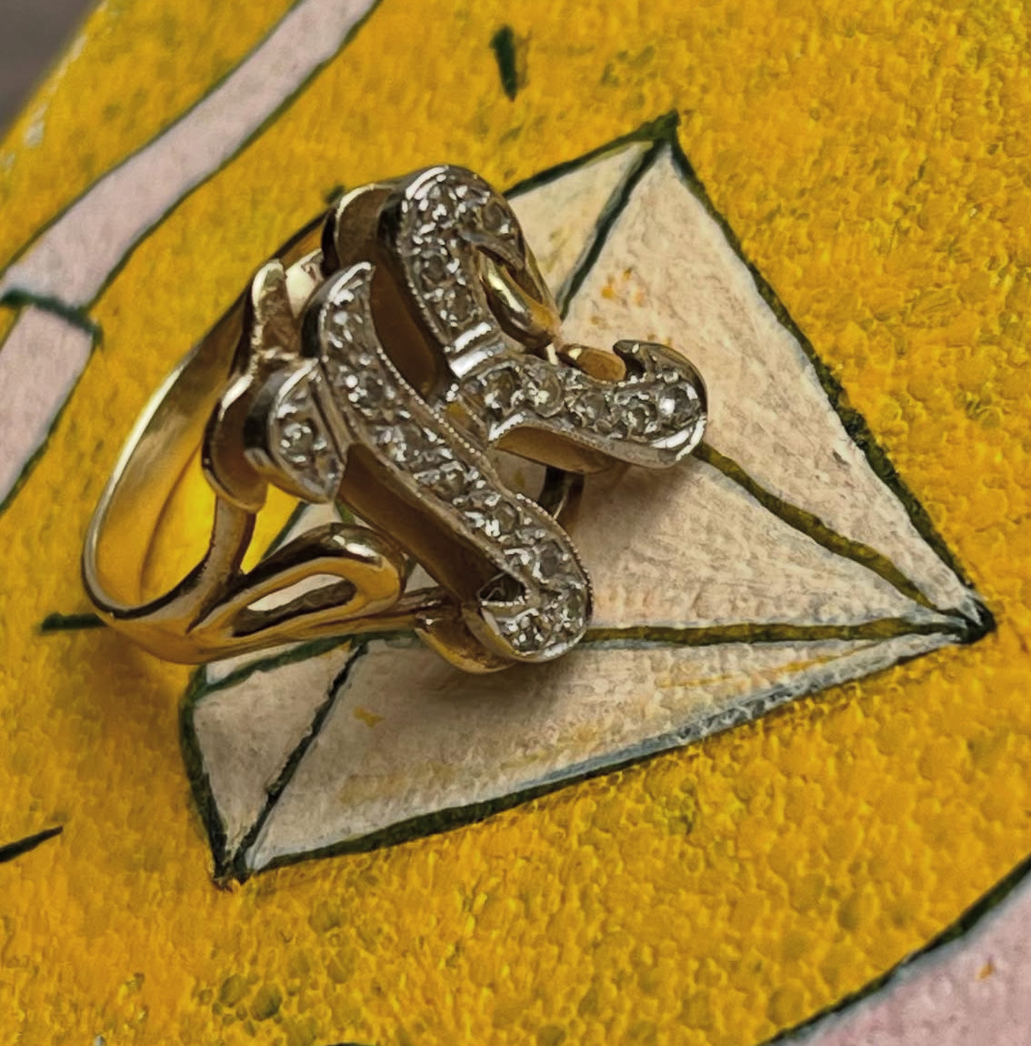 K diamond ring