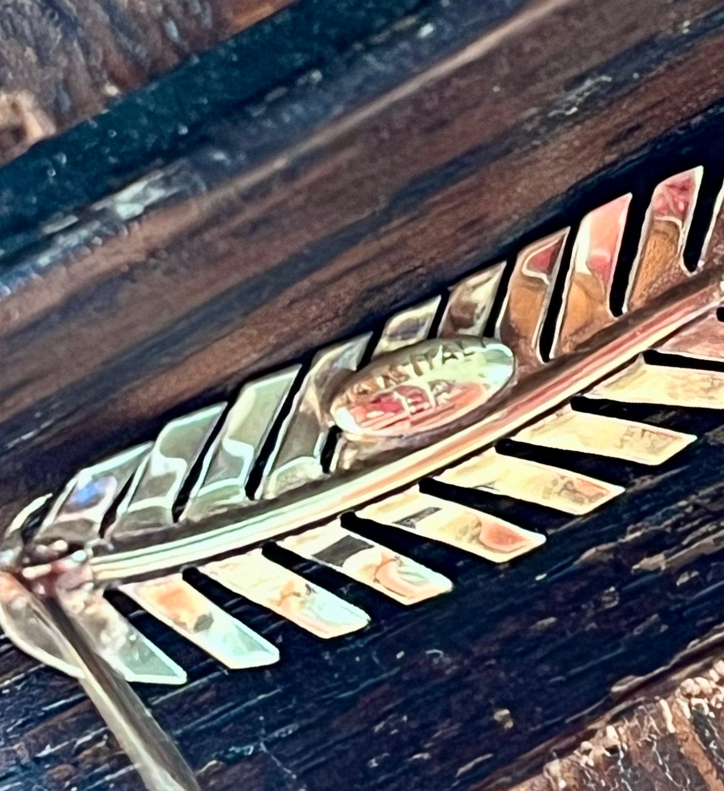 Gold feather pin/ connector