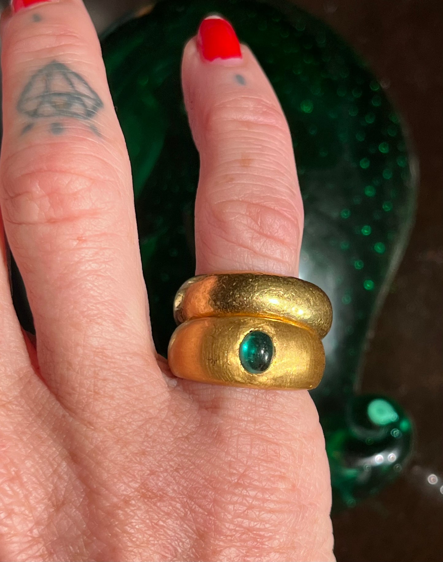 24k Emerald donut ring
