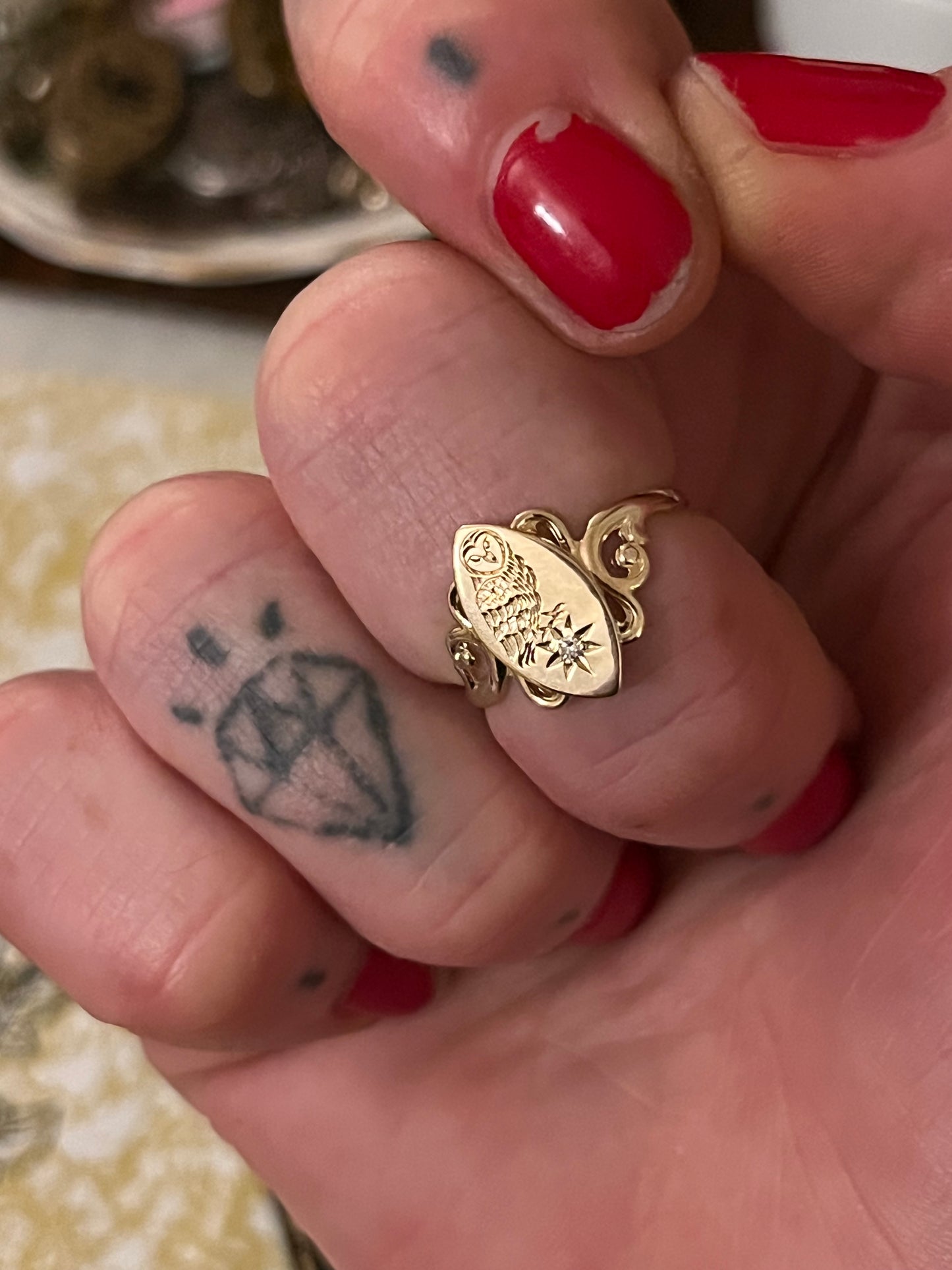 Owl and diamond small signet ring