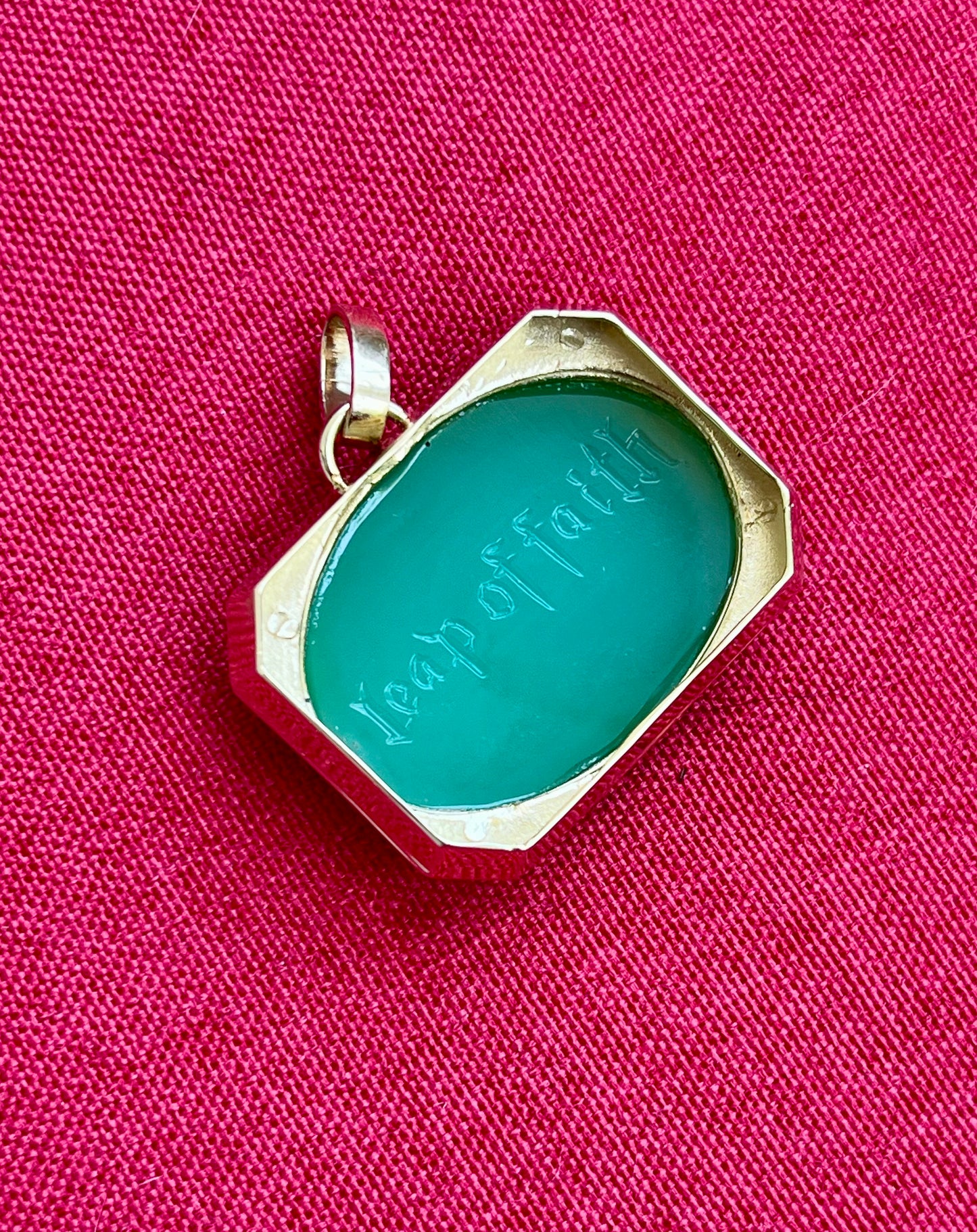 Grasshopper pendant