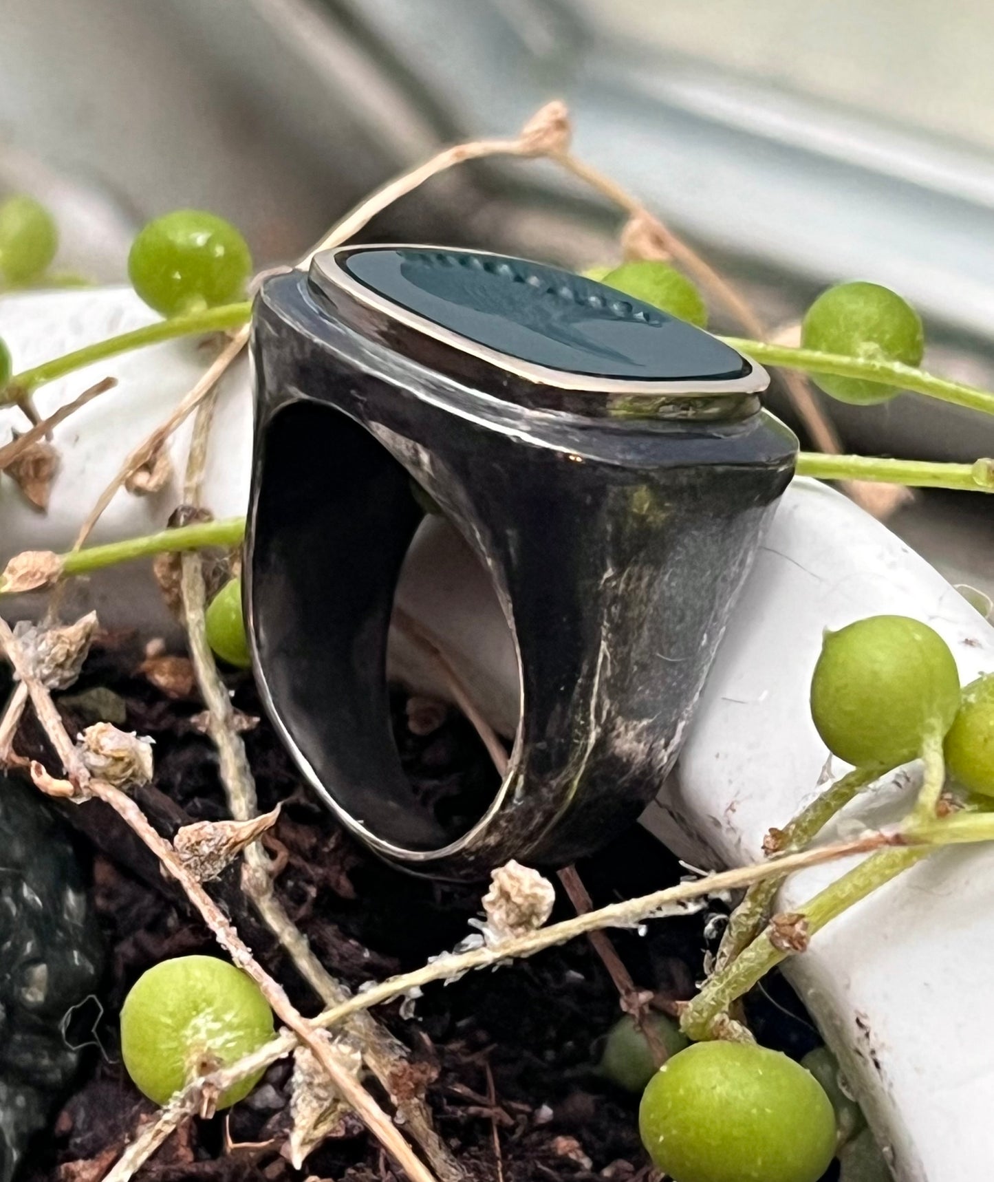 Oxidized silver and 18 K crow ring