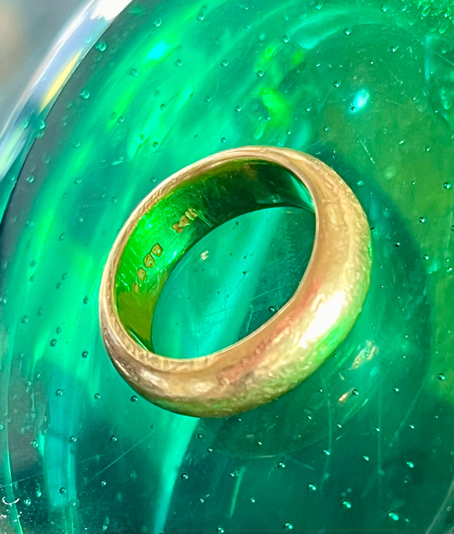 24k donut ring