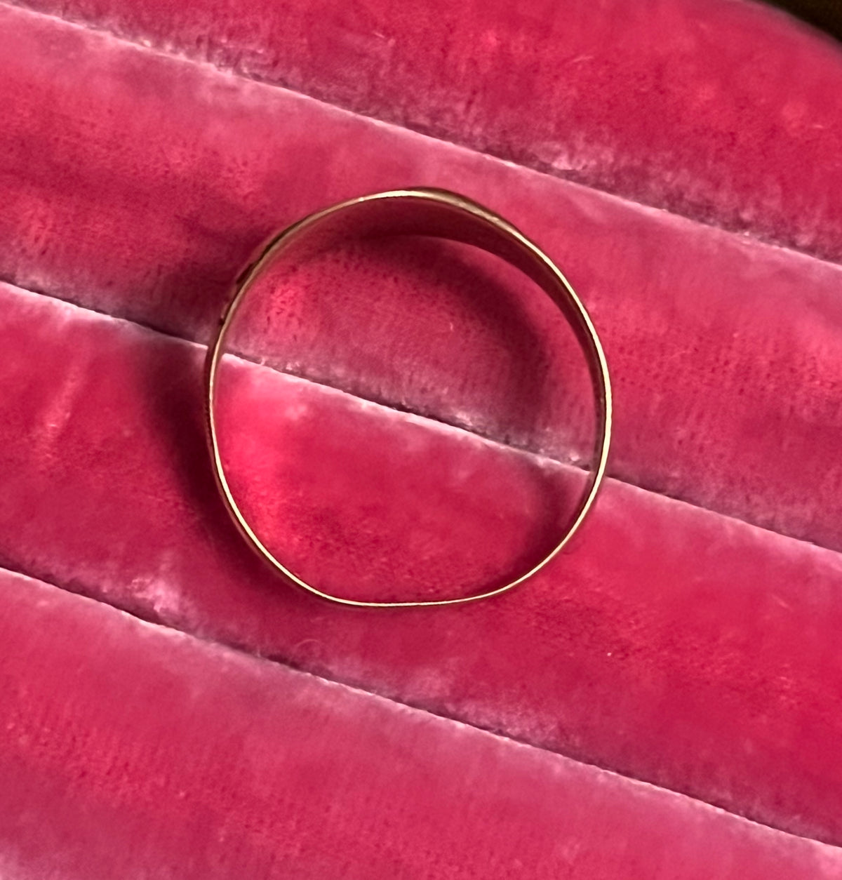 10k antique signet