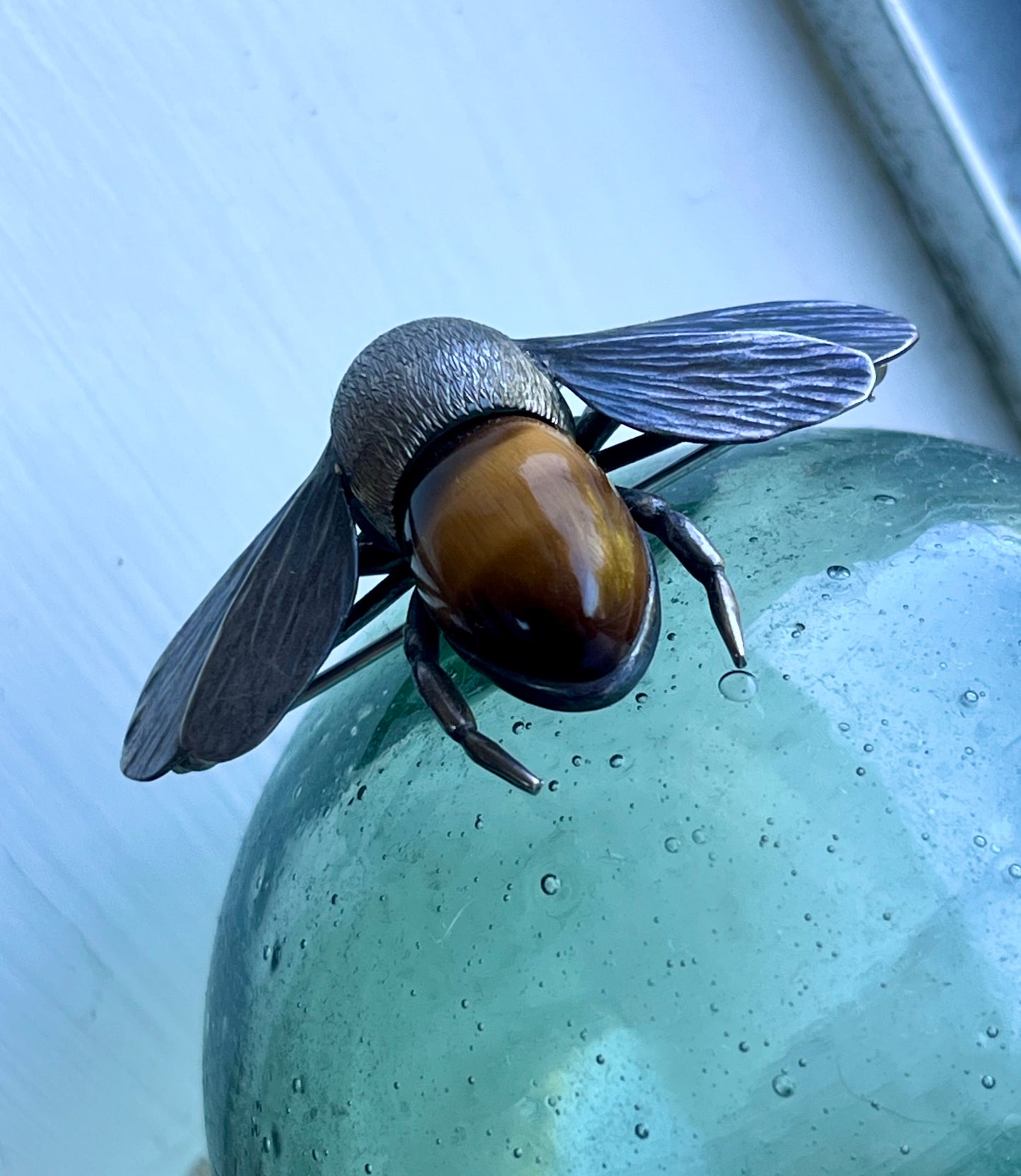 Honey Bee Pin/ pendant