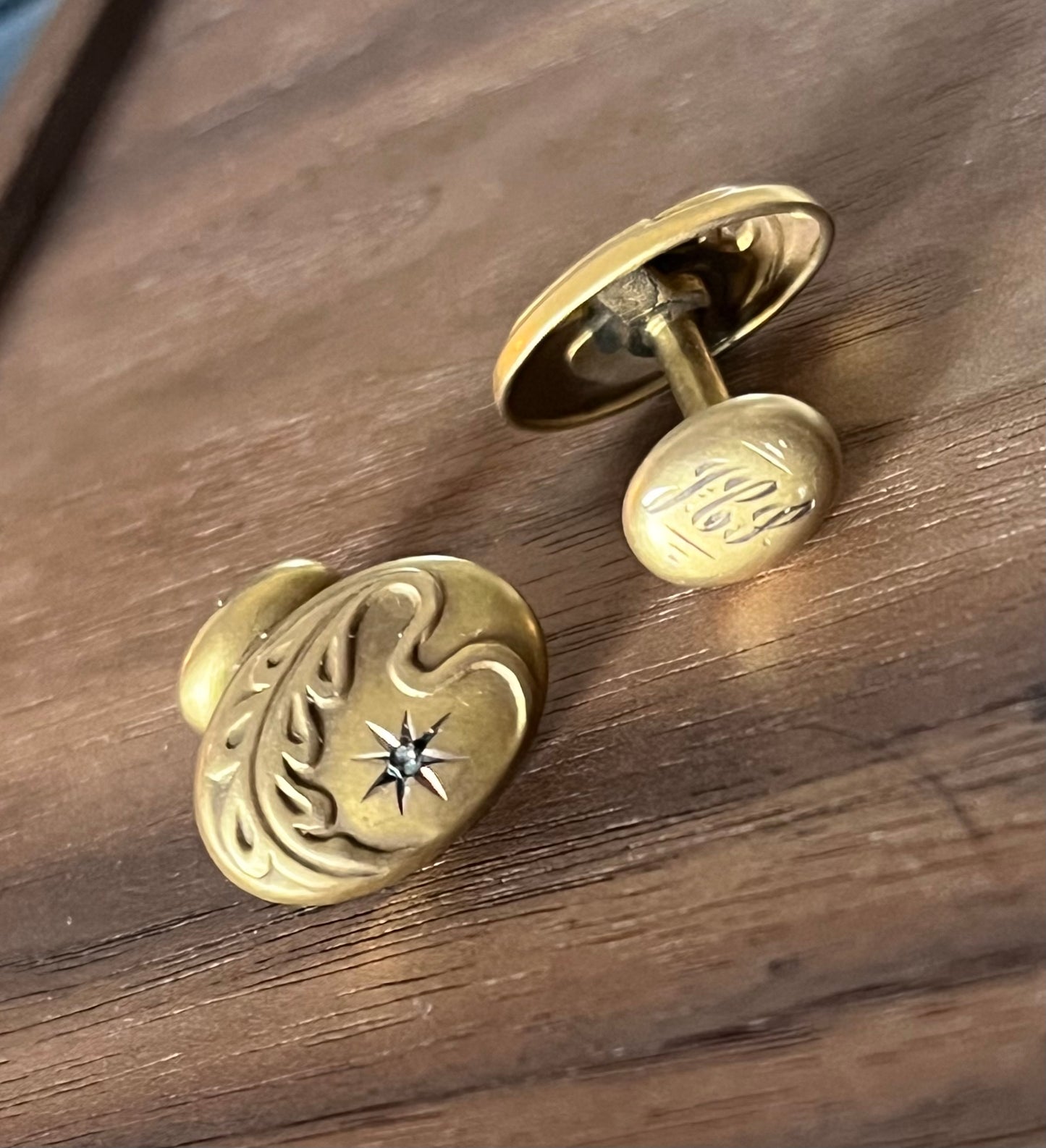 Victorian 14k cufflinks