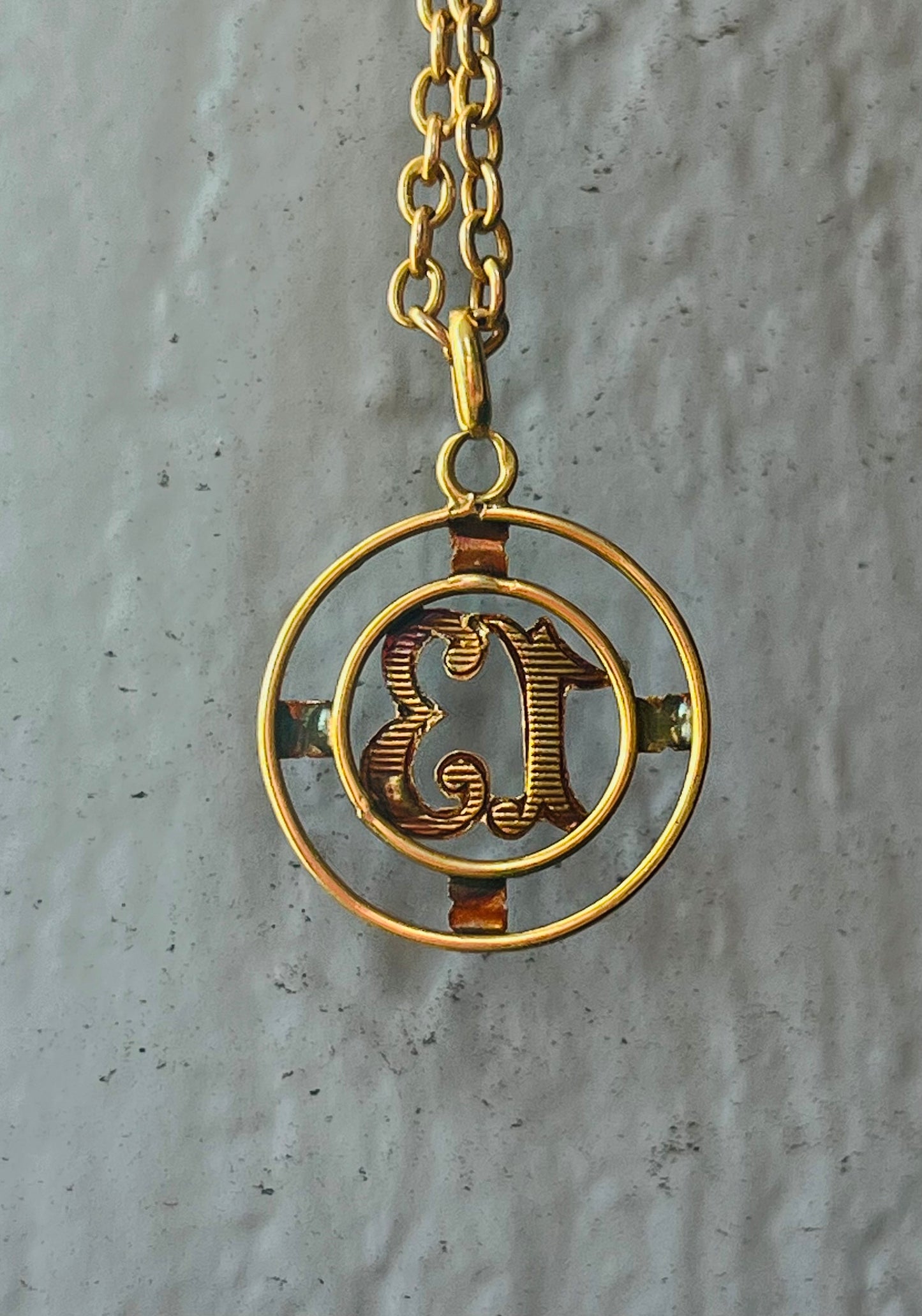 Lucky 13 18k charm
