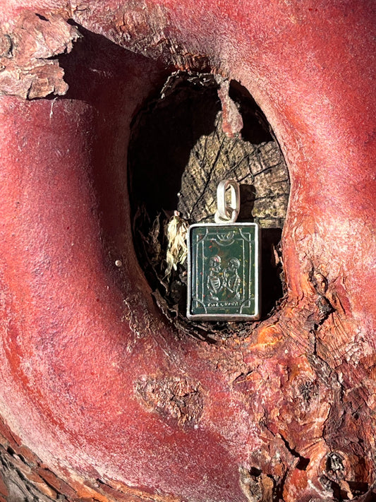 The Lovers pendant