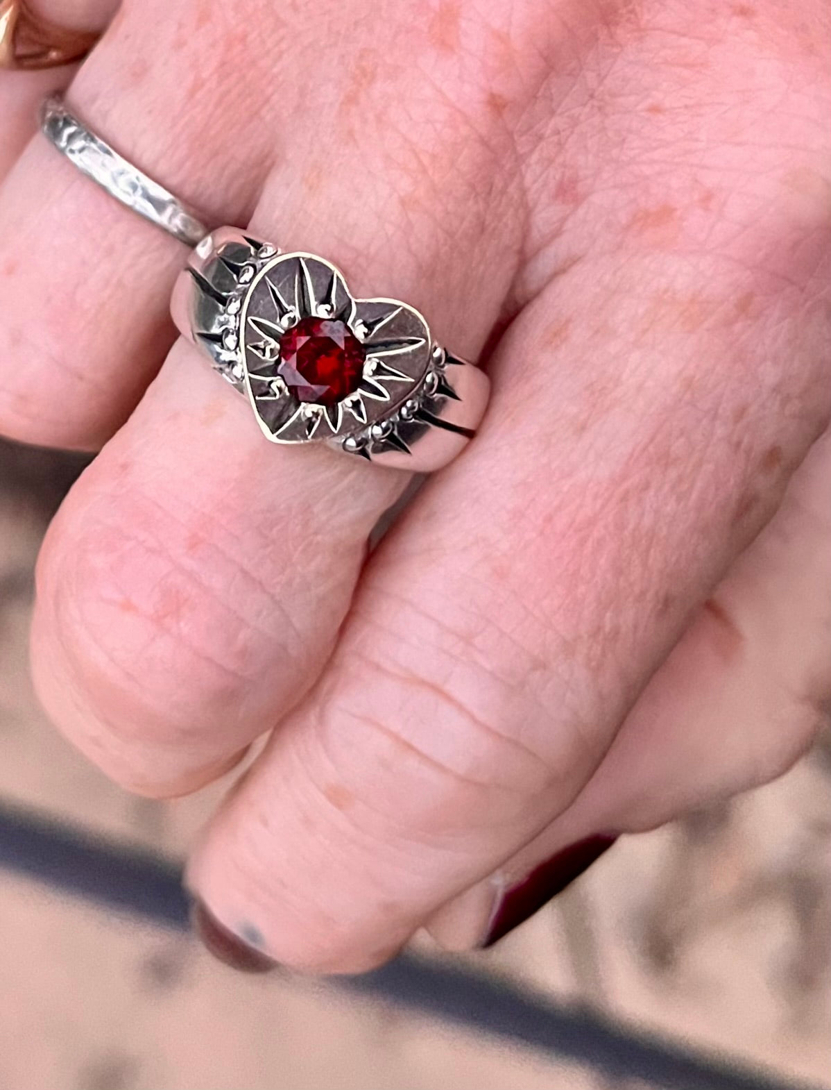 Garnet heart ring