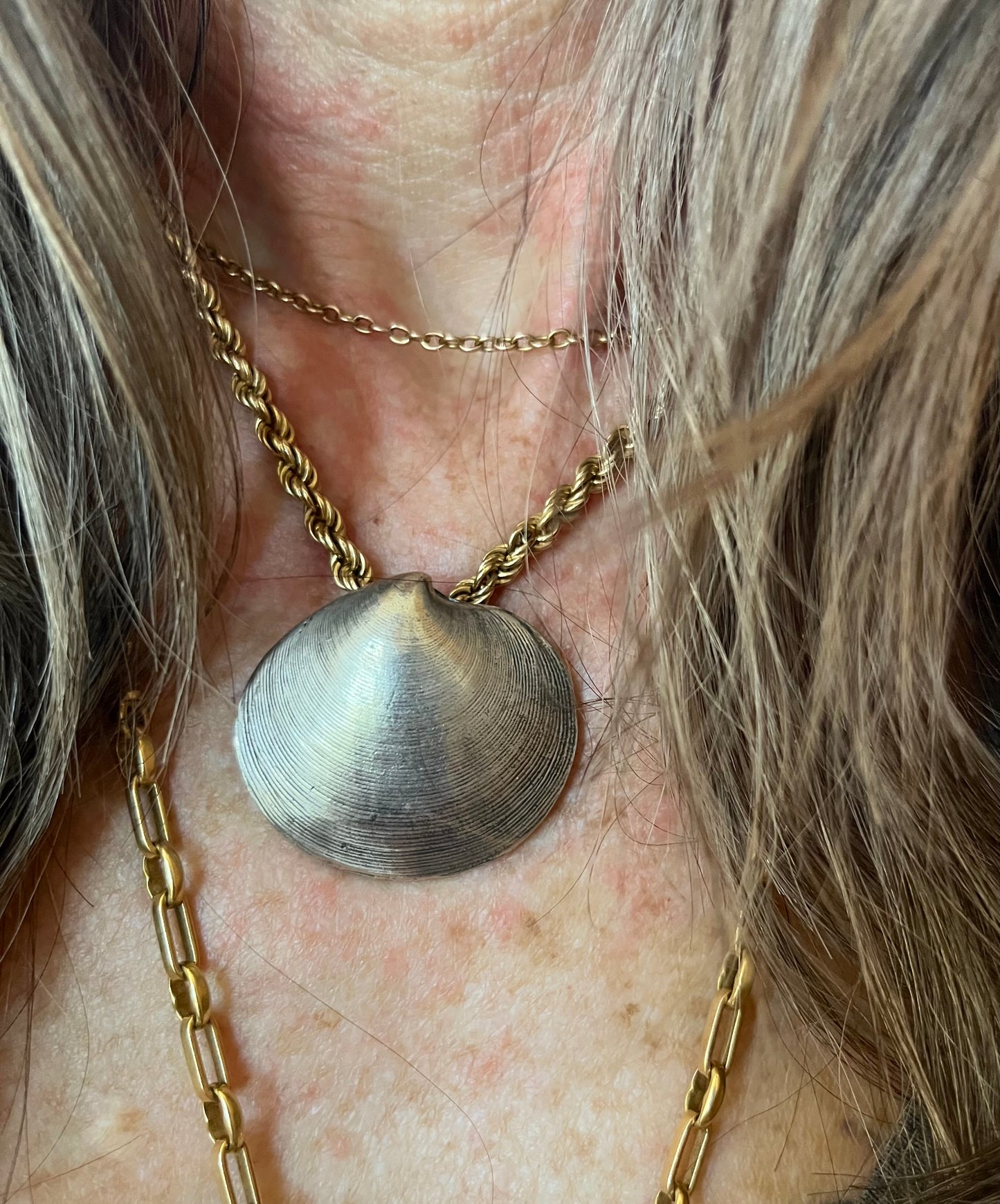 Mignon Faget vintage silver clam pendant