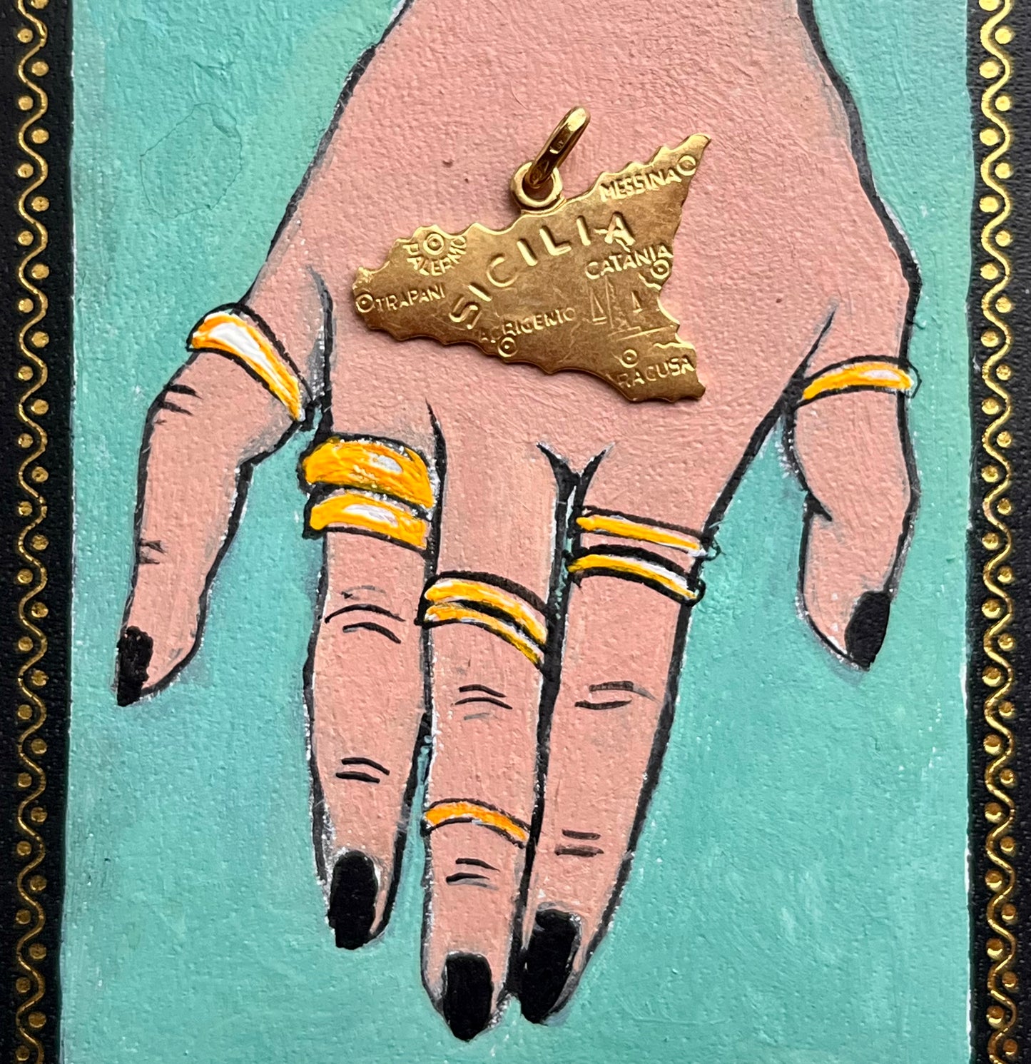 18k Sicily charm