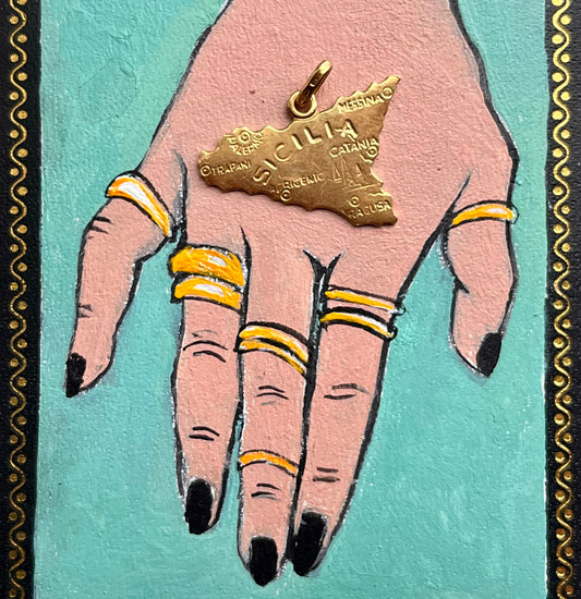 18k Sicily charm