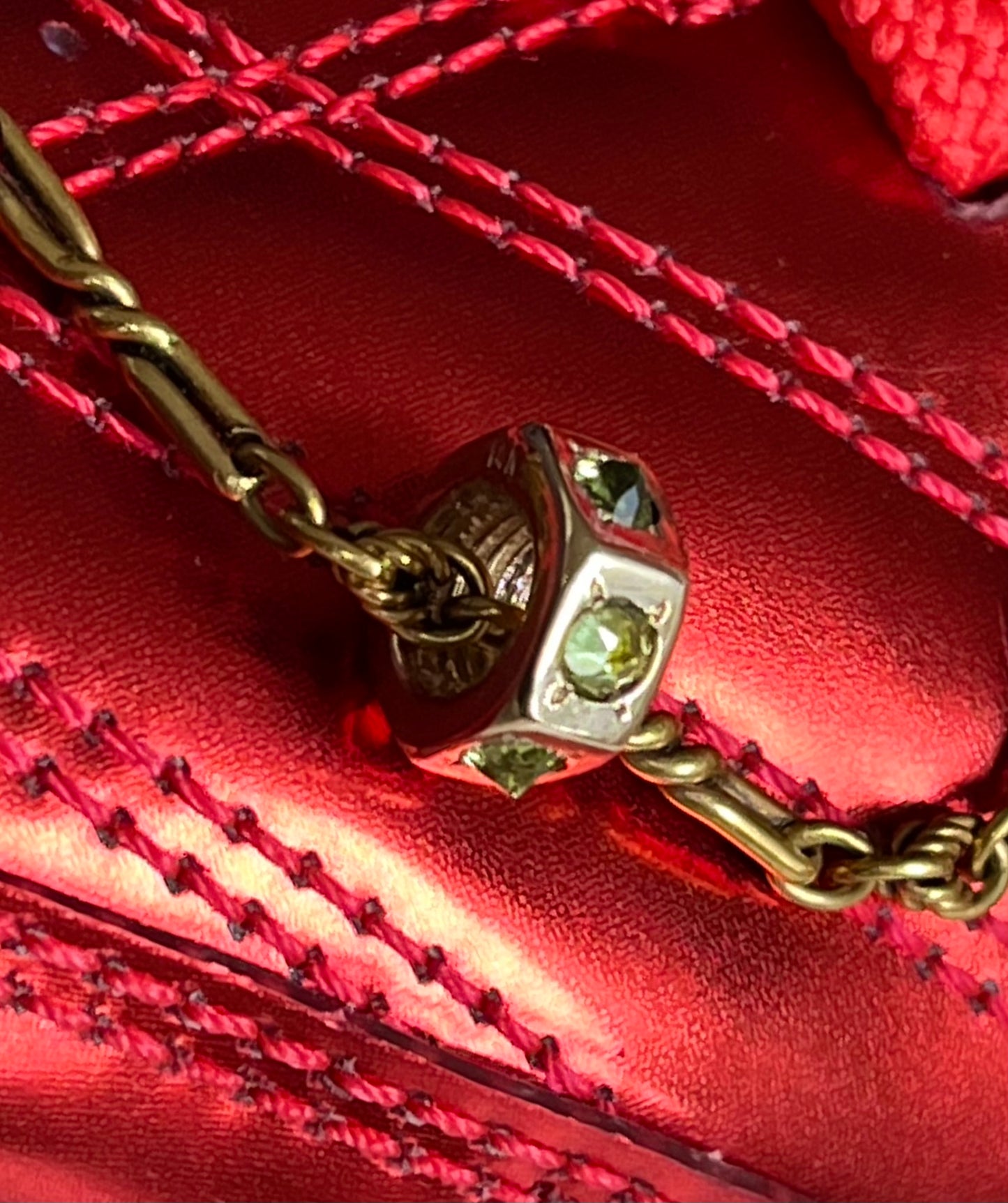 Peridot reverse set 14k nut