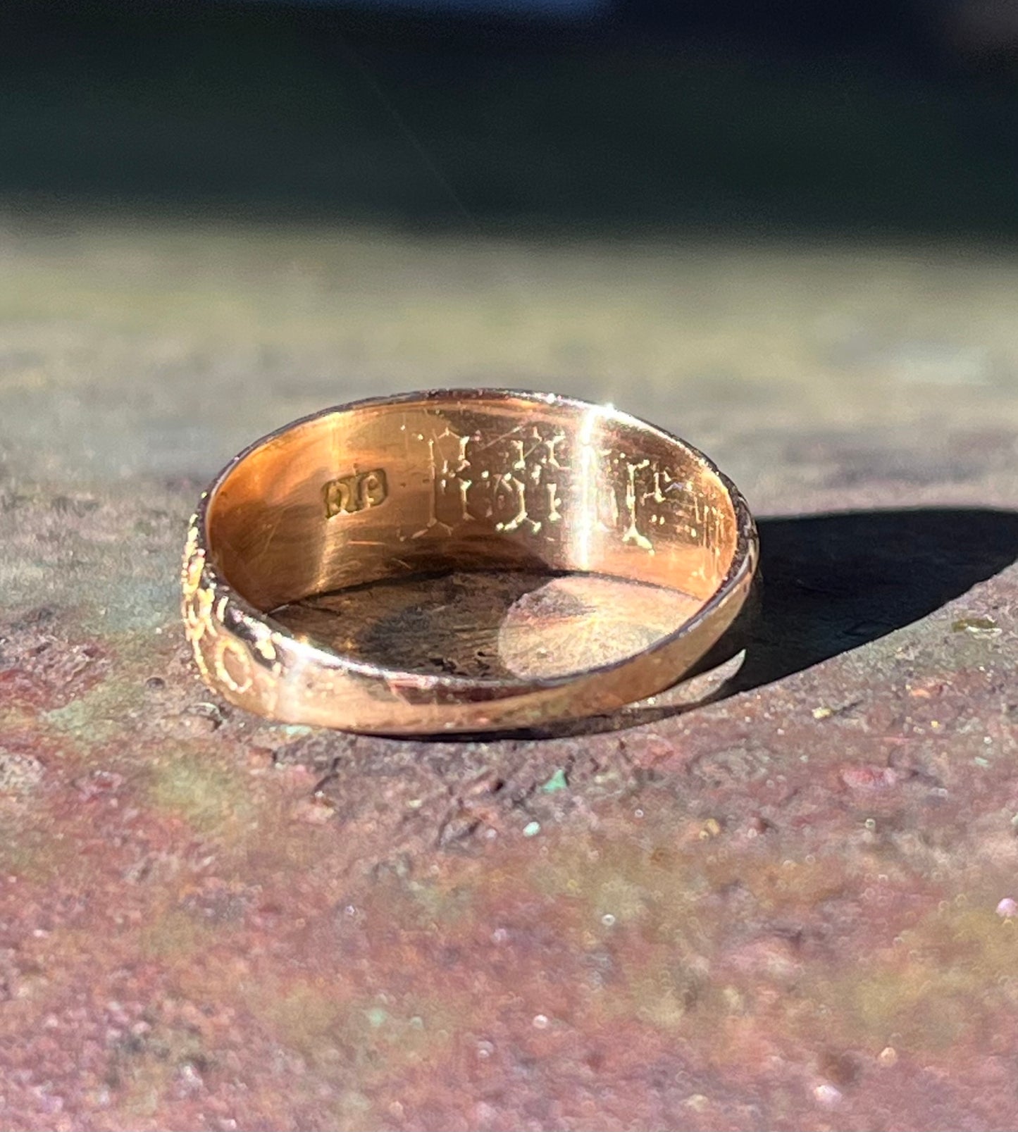 Antique 16k Mizpah ring