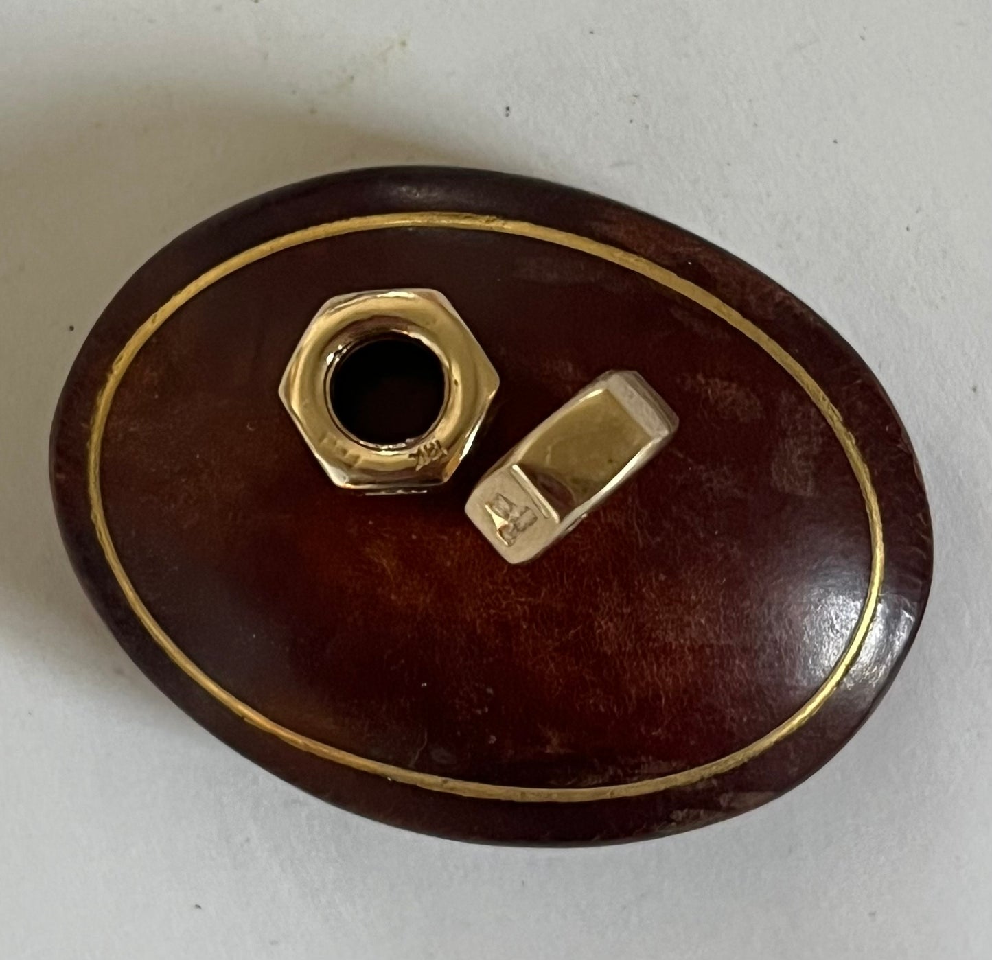 Little nuts, 18k